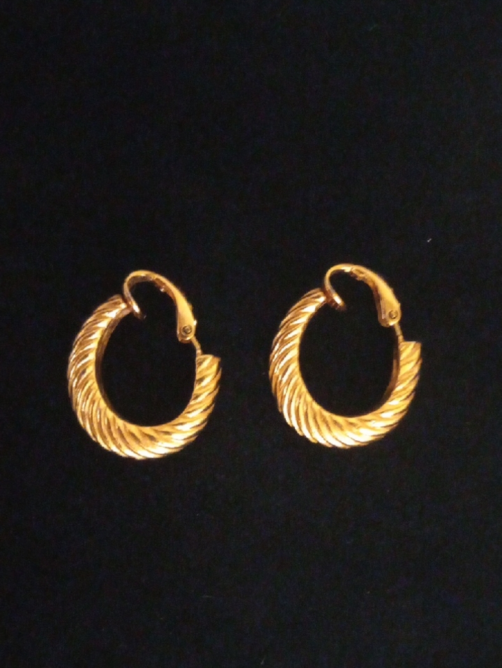 Classic Vintage Signed CROWN TRIFARI Twisted Hoop Earrings in Gold-Tone